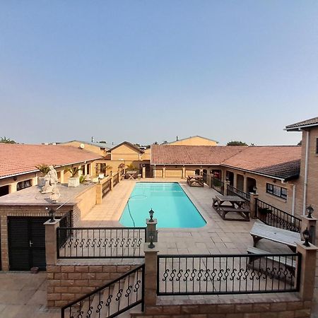 Lake St Lucia Villas エクステリア 写真