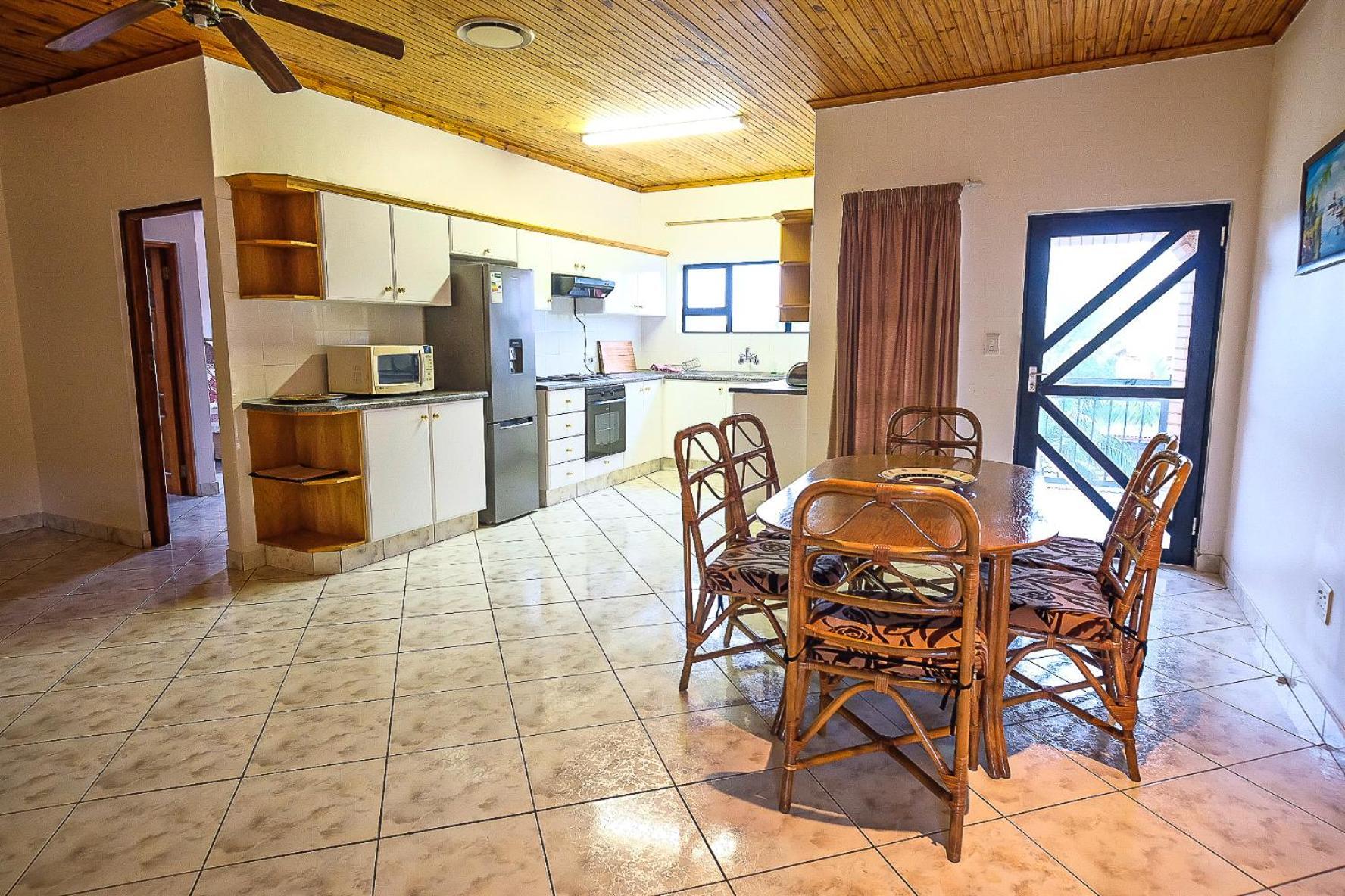 Lake St Lucia Villas エクステリア 写真